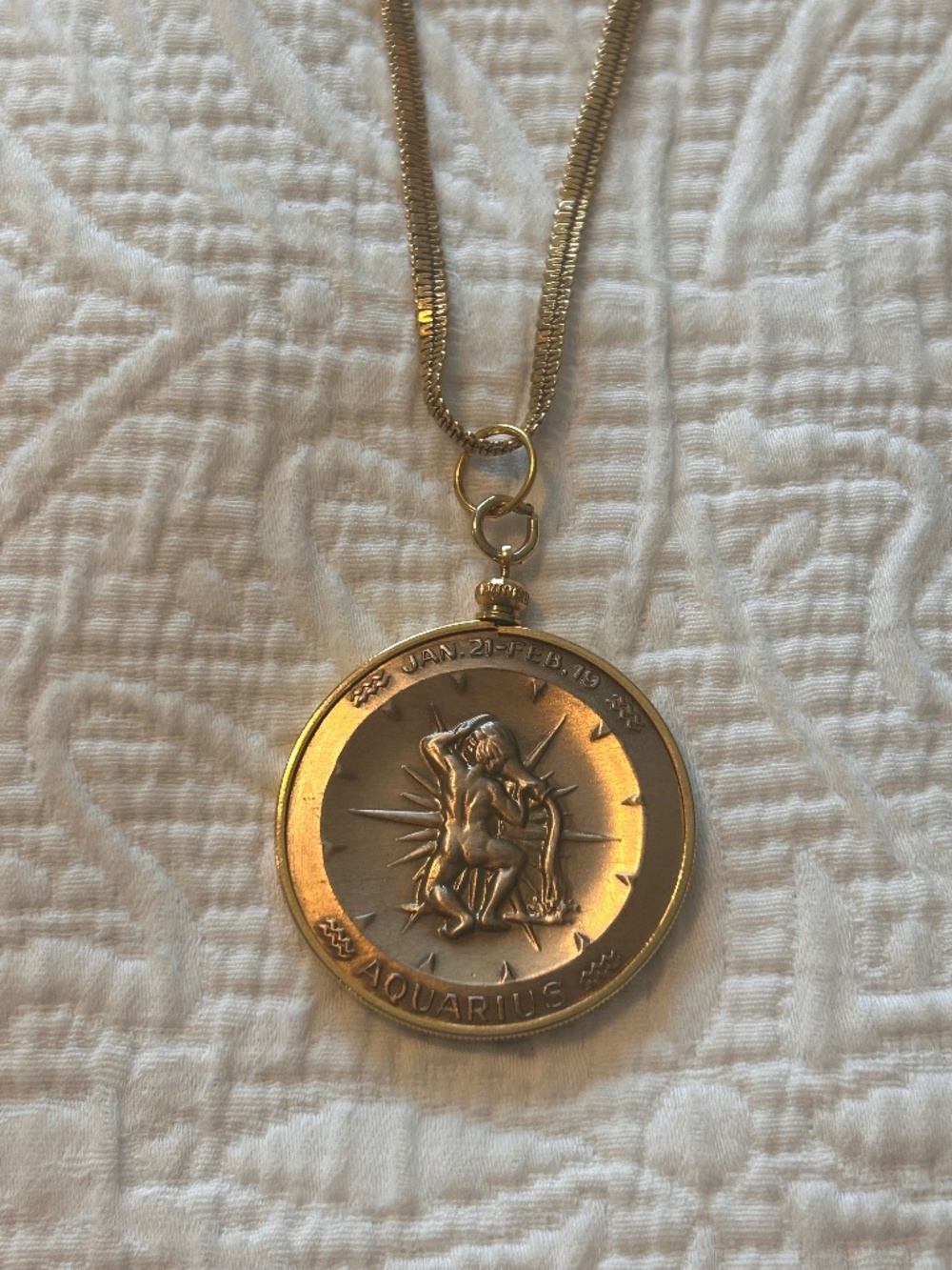 Monet Gold Tone Astrological Sign Aquarius Pendant Necklace